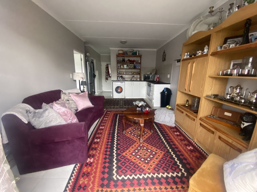 To Let 2 Bedroom Property for Rent in Sonkring Western Cape